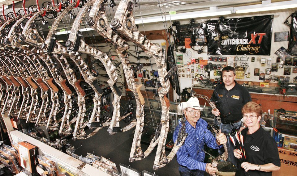 The Mathews bow wall at Davenport's